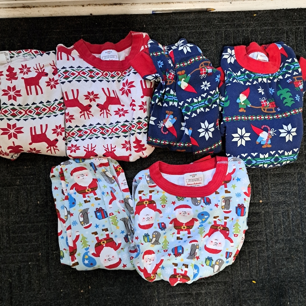 Boys Hanna Andersson Christmas pajama sets
